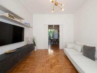 Big apartment close to Bocconi / Humanitas / IEO - Milan - 0