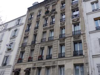 Charmant logement près Parc Buttes Chaumont - París - 1