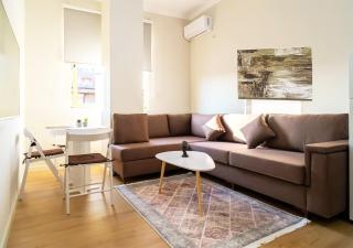 Home Inn Apartment 2 near City Center - Tirana - 0