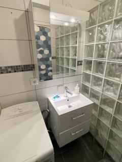 Studio Cozy avec Terrasse en centre ville ! - Roissy-en-Brie - 9