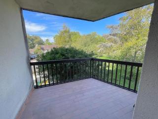 Studio Cozy avec Terrasse en centre ville ! - Roissy-en-Brie - 1