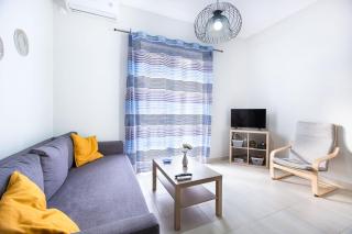Bright Apartment In Piraeus - Pireo - 6