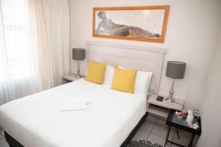 Faces Guesthouse La Provance - 2