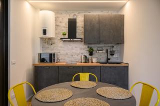 Sapiti Modern by Mmega - Florence - 2