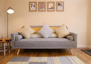 Stylish Norwich Stay Near Cathedral With Parking - Norwich - 3