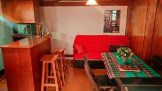 La Casa de Laura - Plaza - 0