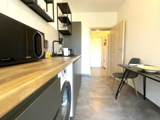 Good Vibes Apartment with Cofee Maker and Free Wi-Fi - Braşov - 8