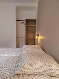 Cœur de ville, spacieux appartement rez de jardin - Paimpol - 3