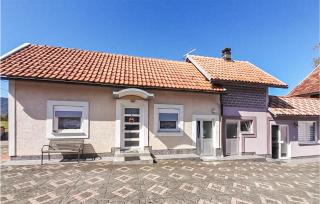 1 Bedroom Amazing Home In Licko Lesce - 9