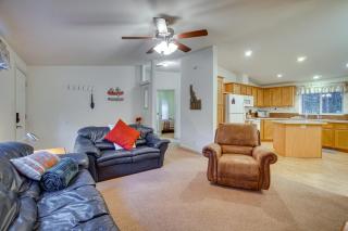 Pet-Friendly Cascade Vacation Rental with Fire Pit! - Cascade - 5