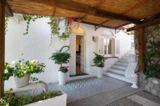 Villa Marinella close to the sea with private pool - Nerano - 4