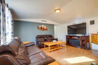 Charming Santa Rosa Home with Mountain Views and Porch - 7