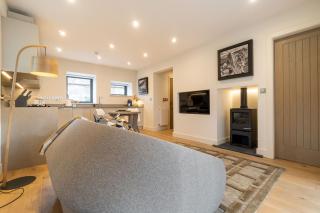 The Corner Cottage at The Heaning Estate - 4