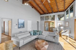 Lake Winnipesaukee & Gunstock Ski Mountain Views - 7