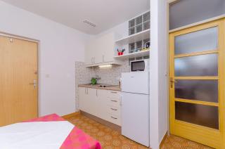 Apartments and Rooms Darinka - Vrboska - 5
