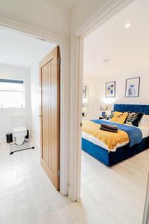Rare 1 Bed Flat Close to Station - 10mins to Central London - 3
