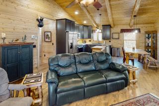Blackbear Log Cabin - Morrisville - 7