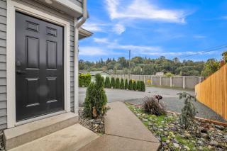 Pacific Northwest Retreat Duplex 3min from Seattle - Tukwila - 4