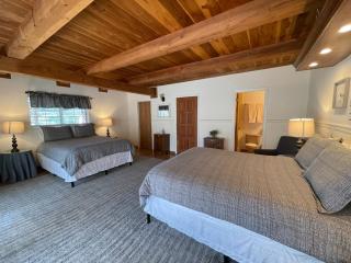 Berkshire Inn - Groveland - 3