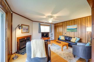 Pool Access and Slope Views Beech Mtn Condo! - Beech Mountain - 7