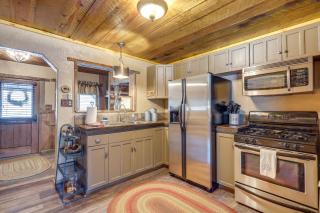 Jemez Springs Cabin with Stunning Mtn Views! - 3
