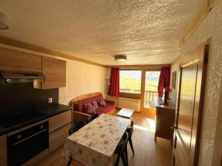 Appartement 4 pers. Les Menuires, pied des pistes, balcon S-O, tout équipé - FR-1-452-73 - Les Menuires - 4