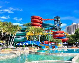 Spazzio Diroma - Hospedagem com Acqua Park (Parque do Vulcão) - Caldas Novas - 8