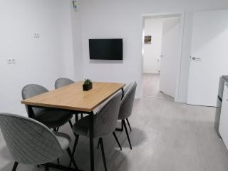 estrella24 LIVING ROOMS Sydney - 3