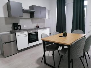 estrella24 LIVING ROOMS Sydney - Herne - 0
