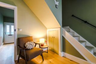 NEW! Gorgeous 2-bed home in Chester City Centre by 53 Degrees Property - Incredible location, Ideal for Small Groups - Sleeps 6! - 6