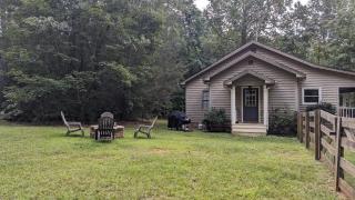 Tate Creek Cottage in Wine Country- Fenced-In Yard - Dahlonega - 6