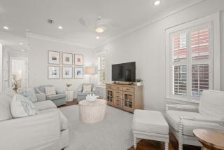 Luxurious "CAREFREE COTTAGE" in SEACREST BEACH Walk to the Beach, Steps to the Pool & Tram 3 BR home - Panama City Beach - 8
