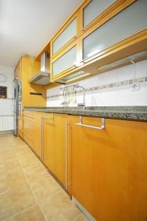 GALIHOST - Piso con parking en pleno centro de Cambados - Cambados - 1