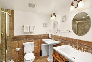Durant Unit D3, Condo with Floor-to-Ceiling Windows, Fireplace, and more - Aspen - 3