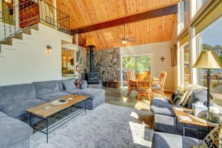Less Than 2 Mi to Dtwn Prescott Cabin with Furnished Deck - Prescott - 7
