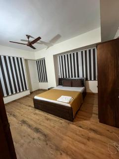 Private 1 BHK Garden Apartment - Pune - 8