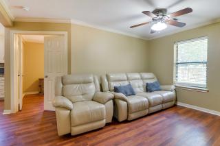 Cozy Texas City Guest House - 5 Mi to Beach! - 7