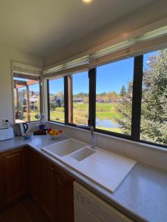 Lake Villa 463 - Hanmer Springs - 1