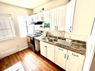 *Free Parking near Strip Cozy 2Br home Side: A - Las Vegas - 8