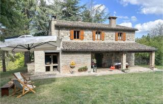 4 Bedroom Beautiful Home In Acqualagna - Acqualagna - 9