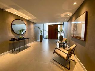 Apto central e próximo à praia - 8