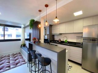 Apto central e próximo à praia - 6