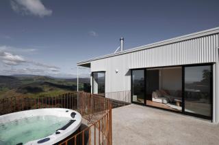The Bella Vista by Mt Bellevue - Myrrhee - 1
