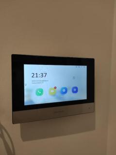 Stylish 2-room Apartment in Bishkek City Center - 8