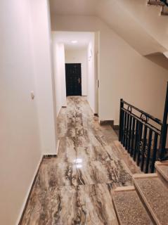 Oriental Tail Home - 4