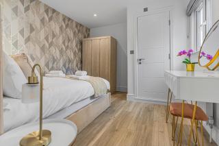 Modern 3 and 2 bedroom apartment in Maida Vale - London - 9