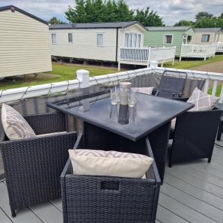 Modern 6 Berth Static Caravan, Hunstanton - Hunstanton - 8