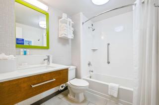 Hampton Inn St. Louis - Westport - Maryland Heights - 3