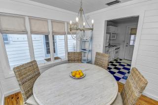 Seaside Cottage "SEA SHACK" Adorable Tupelo Street, Sleeps 4 home - Santa Rosa Beach - 6