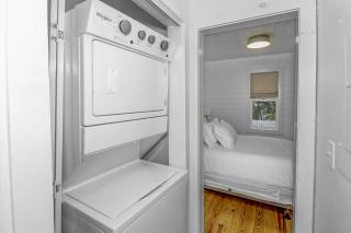 Seaside Cottage "SEA SHACK" Adorable Tupelo Street, Sleeps 4 home - Santa Rosa Beach - 2